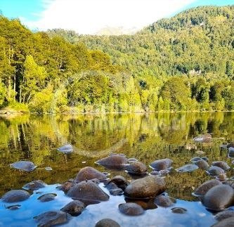 Imagen 6 de 15 de Aysen Rio Cóndor, Naturaleza 100%