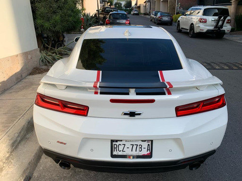 Chevrolet Camaro 6.2 Ss At
