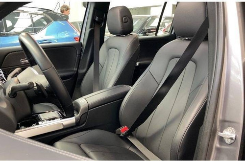 Imagem 3 de 15 de Mercedes-benz Glb 200 1.3 Cgi Gasolina Launch Edition