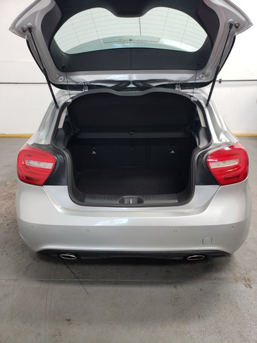 Imagen 11 de 14 de Mercedes-benz Clase A 1.6 A 200 Urban B.efficiency 156cv