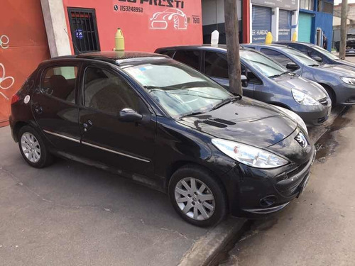 Peugeot 207 1.6 110 Feline 5p