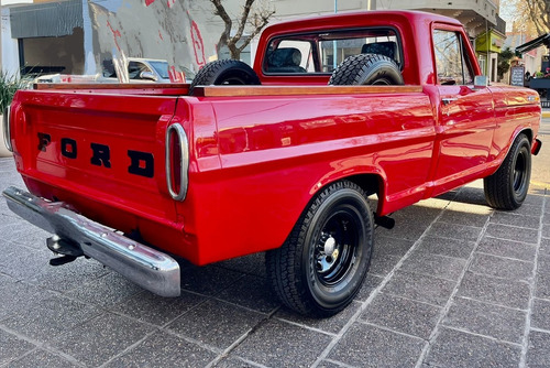 Ford F-100 Naftera