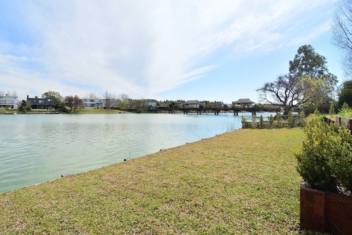 Imagen 9 de 30 de Casa En Venta En Santa Barbara, Tigre, G.b.a. Zona Norte