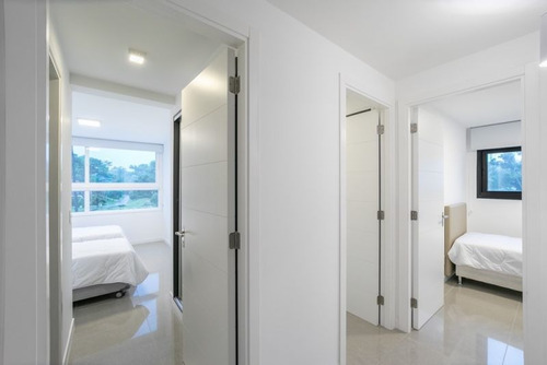 Imagen 6 de 16 de Apartamento 4 Ambientes En Playa Brava, Punta Del Este - One 1
