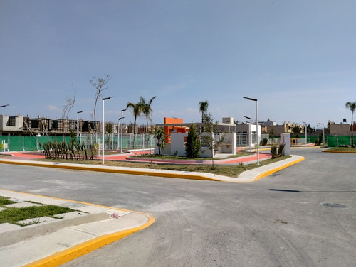 Nuevo Desarrollo Privado Con Acceso Controlado Y Casa Club Con Alberca En Tecamac ( Senderos Tecamac )