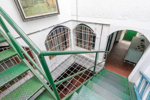 Casa En Venta En La Candelaria. Cod V13396