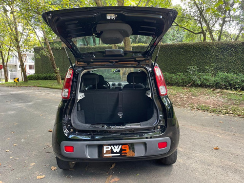 Fiat Uno Vivace/rua