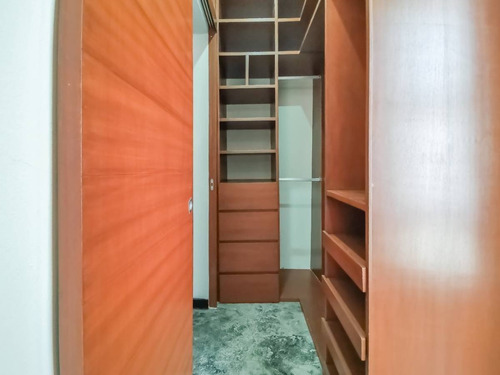Imagen 19 de 30 de Casa En Venta. 3 Pisos 2 Recamaras. Residencial Arbolada, Cancún, Q.roo