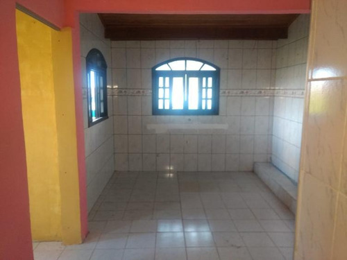 Sobrado Em Peruíbe, À 1.500 Metros Do Mar | 5864 E