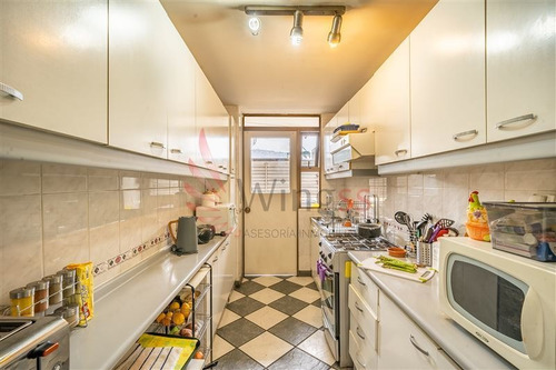 Imagen 9 de 21 de Departamento En Venta De 4 Dorm. En Vitacura