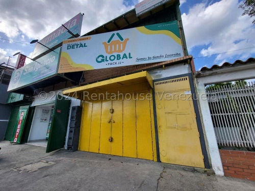 Raiza Suarez Alquila Local Comercial Al Centro De La Cuidad -2  4  2  3  7  4  5- Posee 80 Mts2, Aire Acondicionado Y Conexión A Internet.