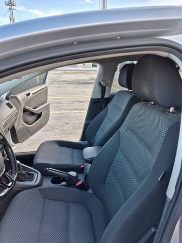 Volkswagen Vento 2.5 Advance Plus 170cv Tiptronic