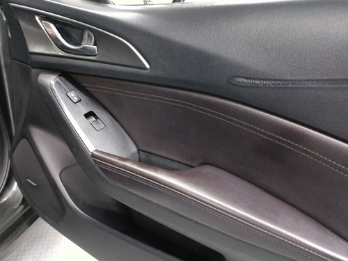 Mazda 3 Hatchback 2018