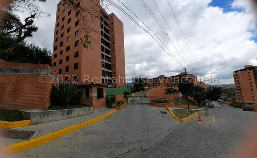 Jose Luis: Apartamento En Venta En Las Colinas De La Tahona 23-19582