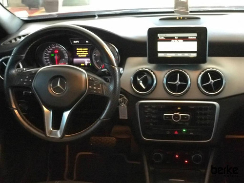 Mercedes-benz Gla 200 Advance