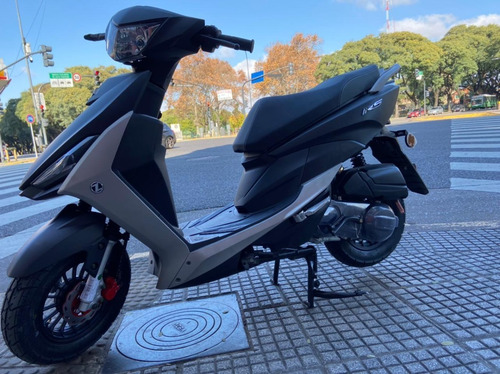 Imagen 2 de 15 de Zanella Rs 150, Scooter , No Exclusive, No Vespa Oferta Ctdo