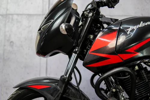 Bajaj Pulsar 180 Fi 2023