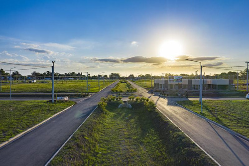 Ecopueblo Alvear - Todos Los Servicios - Terreno Comercial Sobre Avenida