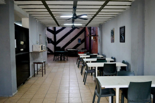 Imagen 10 de 30 de Galpón En Venta Inmediato A La Avenida Alberdi