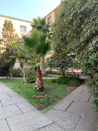 Vendo Departamento, 4 D. Excelente Ubicación En Providencia.