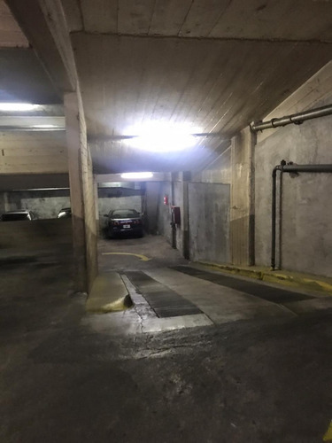 Imagen 4 de 4 de Excelente Cochera En Edificio De Cochera Con Acceso Inmejorable