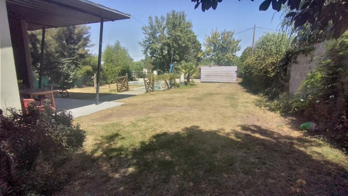 Imagen 2 de 22 de En Venta. Moderna Quinta Barrio Real De Junin, Provincia De Buenos Aires. Calle Los Nardos