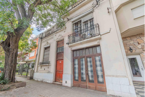 Venta De Casa A Refacccionar En Punta Carretas