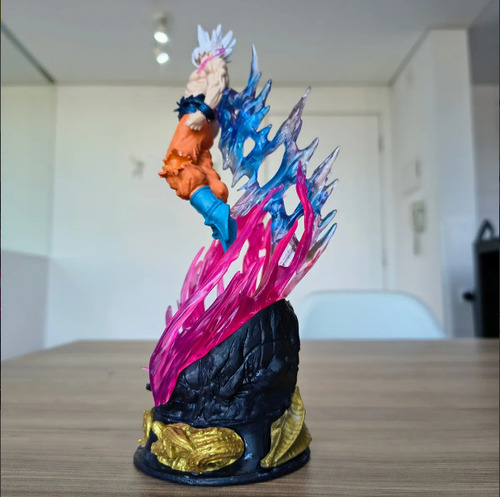 Boneco Com Aura De Led Goku Instinto Superior Dragon Ball