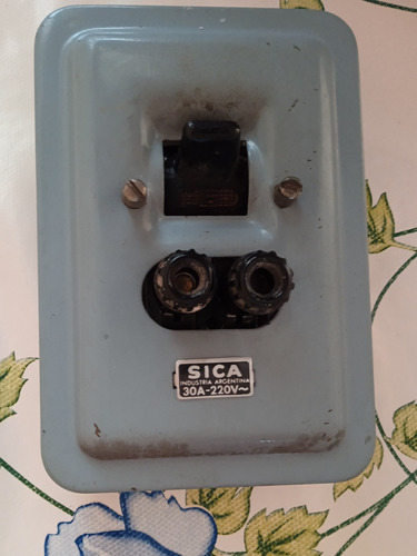 Llave Interruptor Bipolar Sica Con Fusible