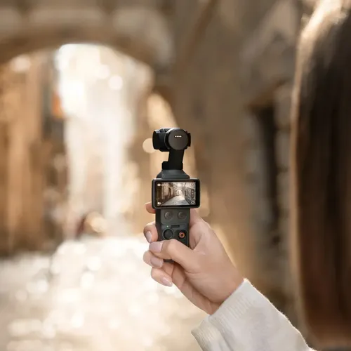 DJI Osmo Pocket 4 Combo Standard, câmera bolso com estabilizador