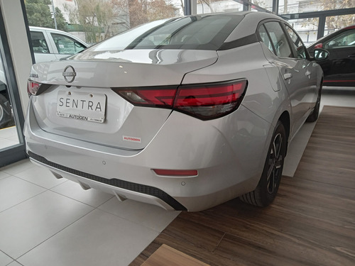 Nissan Sentra 2.0 Advance Cvt