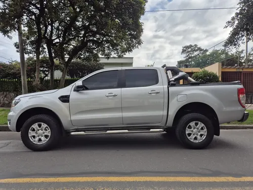 Ford Ranger Xls Mt 4x2 2.5 Gasolina