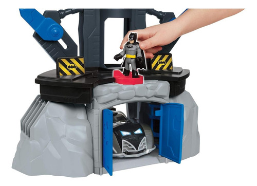 Dc Super Friends Baticueva Transformable Luz 67cm Imaginext