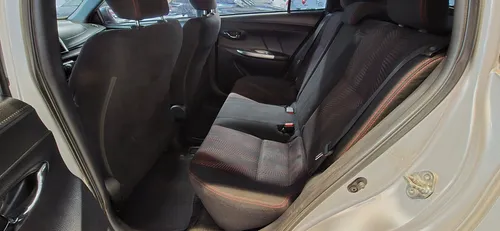 Toyota Yaris HB S 1.5L L4 MT