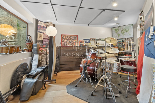 Casa En Venta De 5 Dorm. En Lo Barnechea