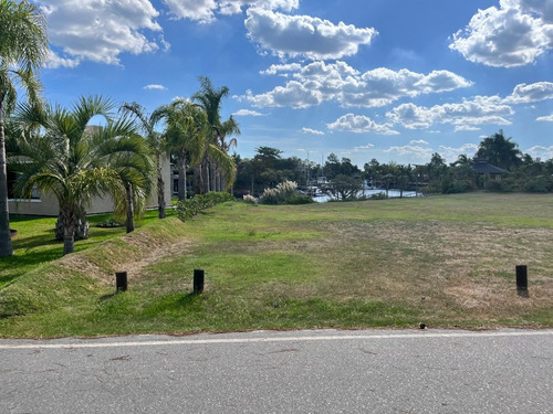Imagen 2 de 6 de Exelente Oportunidad!! Terreno De 1.043 M2 En La Marina De Santa Lucía Sin Muelle