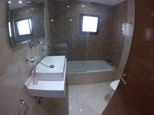 Imagen 10 de 14 de Chalet Doble Lote 6 Amb + Playrooom Y Piscina // Temple 1930