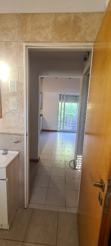 Imagen 11 de 14 de Departamento De 2 Ambientes Con Balcon En Venta - Moron Norte