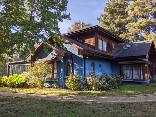 Cómoda Casa En Mejor Barrio De Camino Antuco