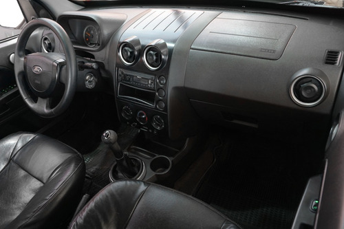 Imagen 12 de 15 de Ford Ecosport 1.6l 4×2 Xls Mp3 2007