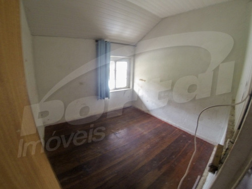 Casa Comercial Ou Residencial Com Aproximadamente 230 M², No Bairro Centro, Contendo 4 Dormitórios E Demais Dependências. - 3571175v