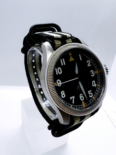 Reloj Artesanal Con Movimiento Automatico Seiko Nh38
