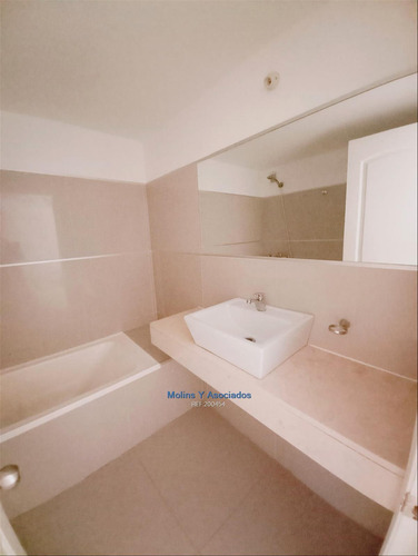 Apartamento De 3 Dormitorios En Haras De Lago