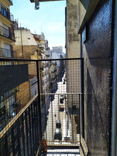 Imagen 2 de 13 de Dpto. 3 Ambientes, Gas Natural, Balcon Al Frente Luminoso