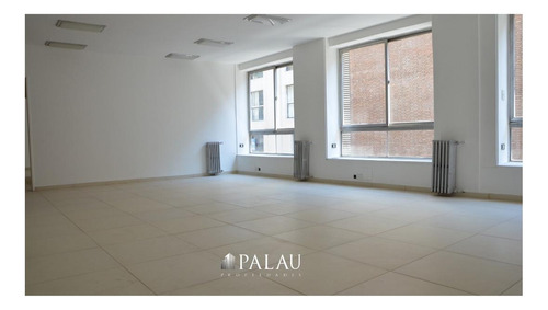 Oficinas En Rivadavia 954