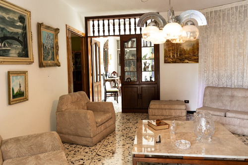 Imagen 2 de 13 de Casa En Venta En El Limon, El Piñal #23-13127. More 0414 5981129