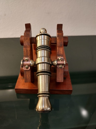 Imagen 4 de 7 de Antiguo Cañón De Bronce Trofeo De 1963