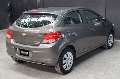 Chevrolet Onix 1.4 Lt Mt 98cv