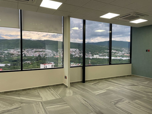 Imagen 3 de 27 de Oficinas Corporativas Nuevas Y Modernas