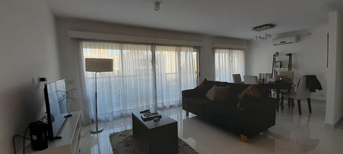 Imagen 3 de 14 de Departamento Al Frente De 2 Dormitorios En La Plata - Dacal Bienes Raíces